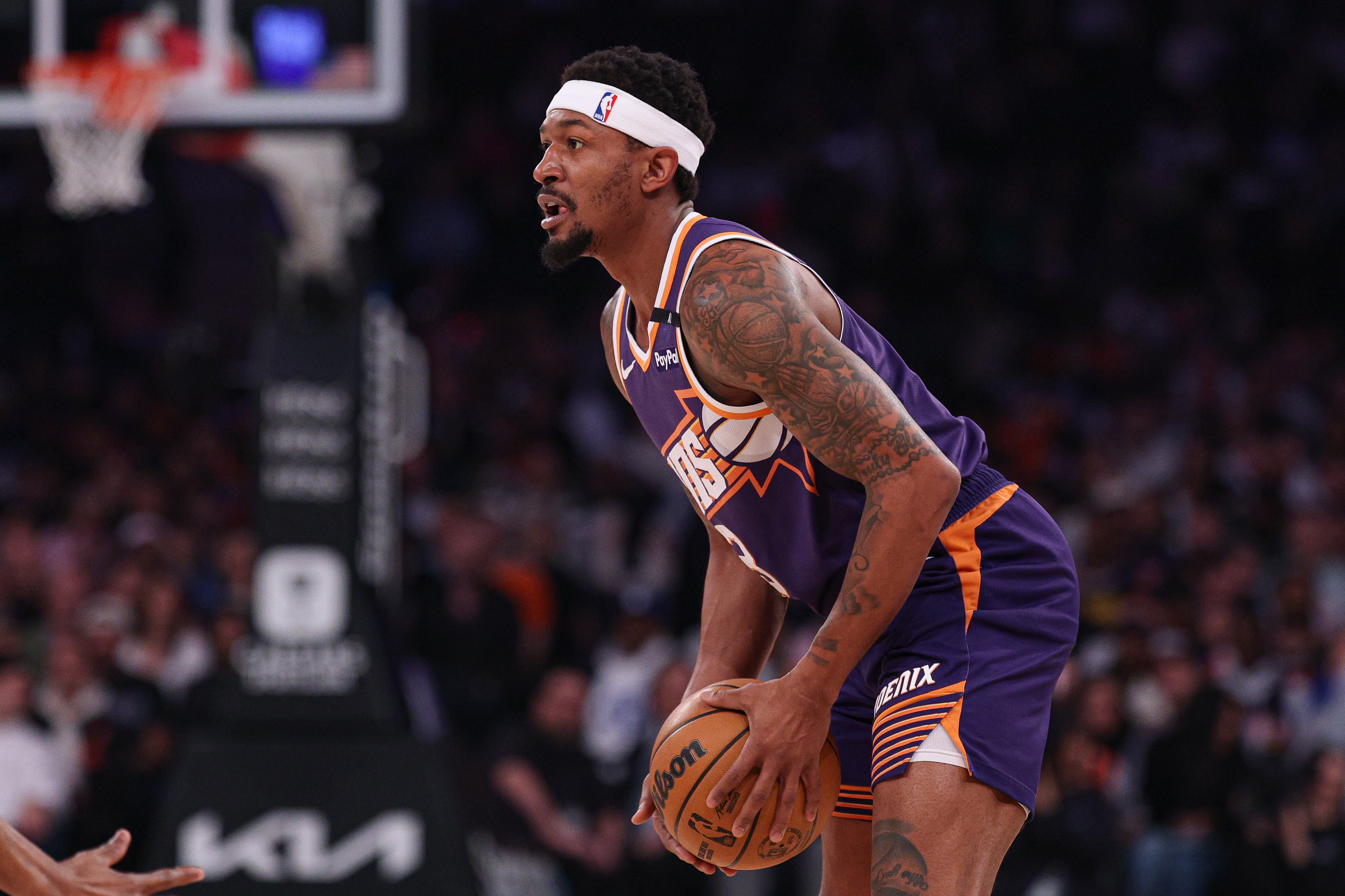 泰伦-卢：比尔的防守一直都很棒 来到这对他而言是一个全新的开始