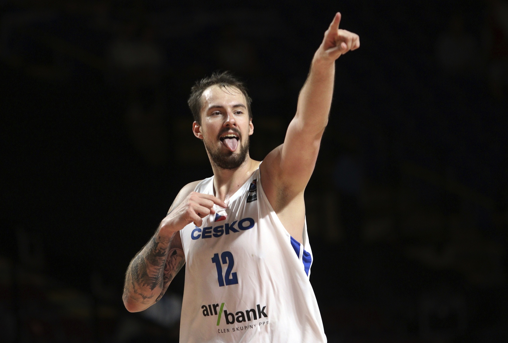 上季场均9.1分6.6板！媒体人：有北区CBA球队有意捷克内线巴尔文