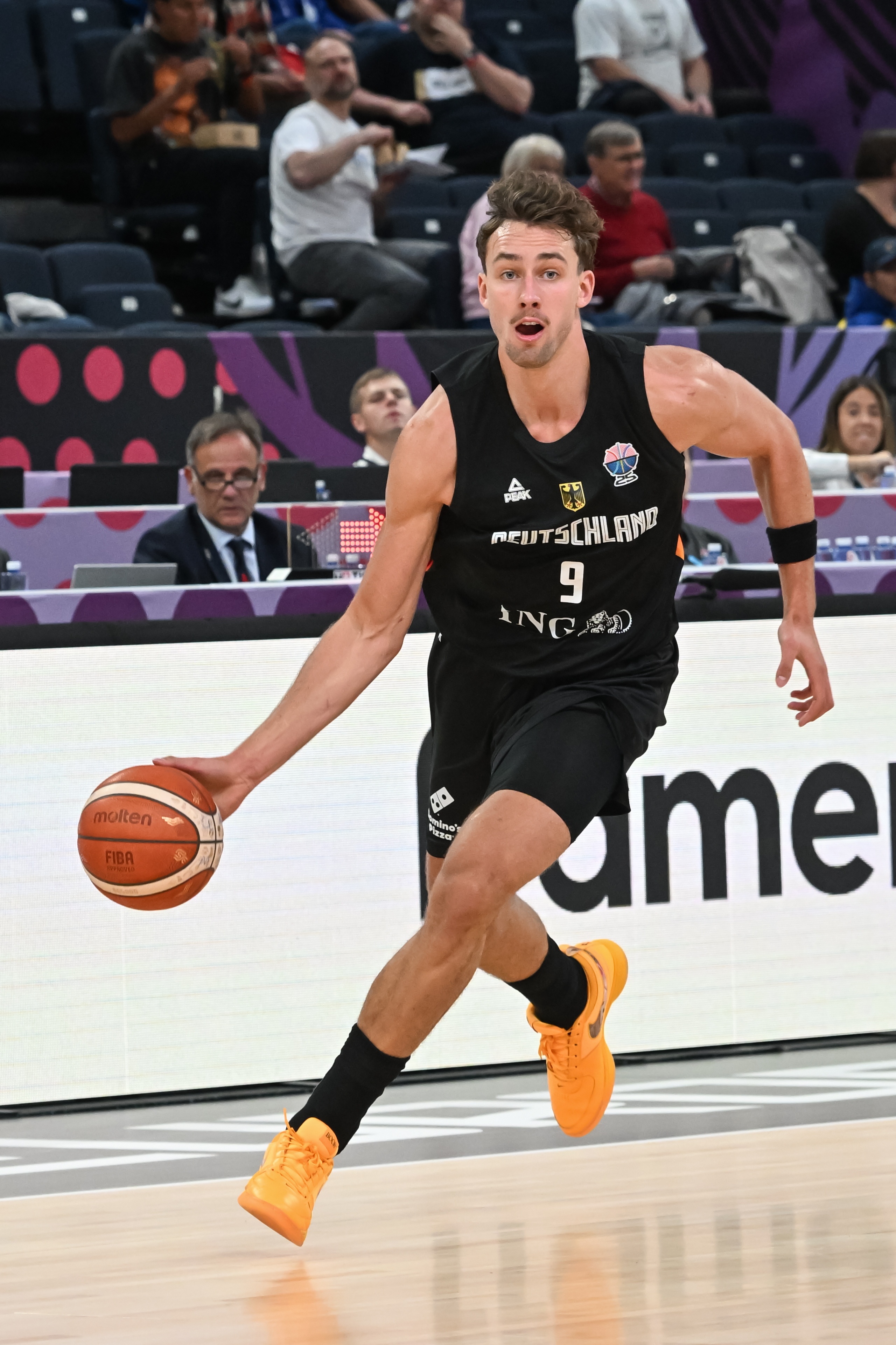 效率无敌！小瓦格纳上半场12分钟砍下15分4板2助0失误 正负值+22