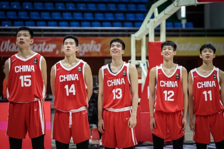 媒体人：中国U16男篮在澳大利亚硬实力差距面前输掉比赛 能够接受